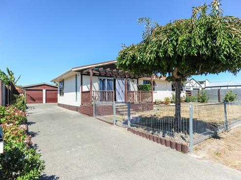 30 Cortes Crescent, Flaxmere