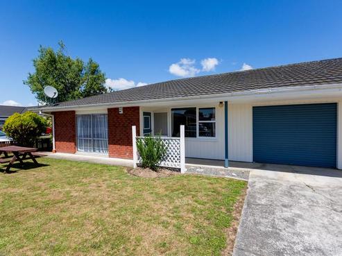 2 Helena Place, Feilding