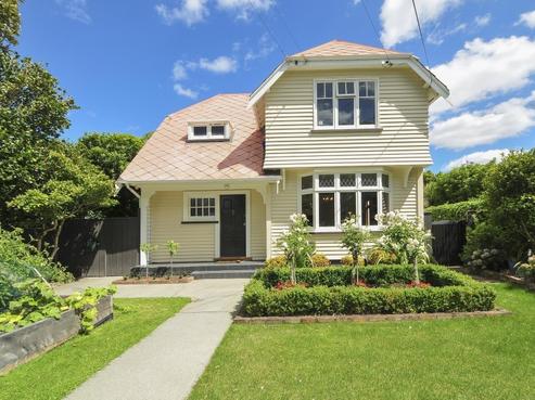 51 Hautana Street, Woburn