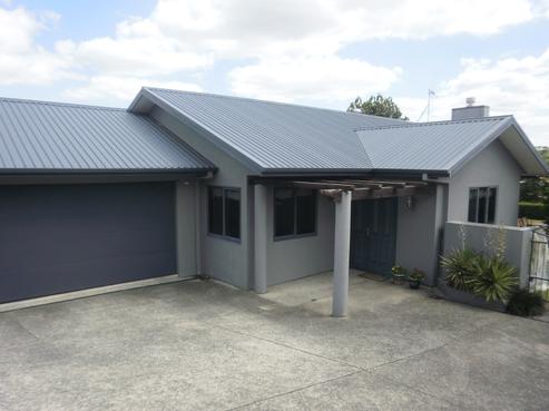 6 Palm Grove Drive, Western Heights