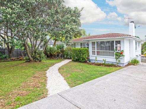 13 Sandspit Road, Waiuku
