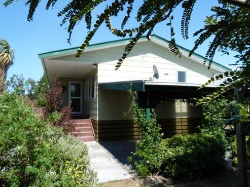 66 Waite Street, Featherston