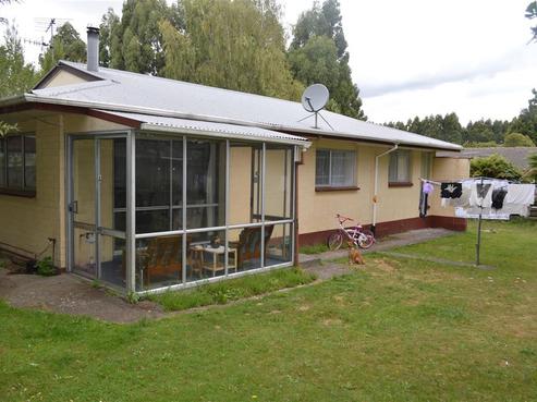 55 Lisa Crescent, Mangakakahi