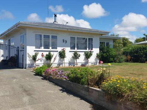 19 Darwin Crescent, Maraenui