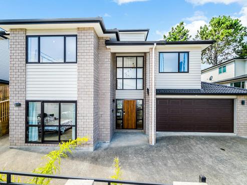 44 Silver Moon Road, Albany Heights