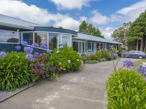 51 Wairere Road, Belmont