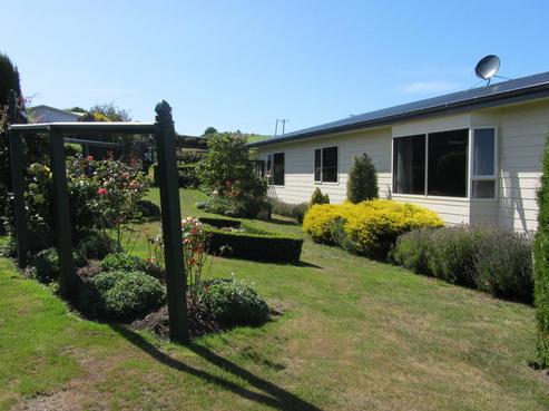10 High Street, Kakanui
