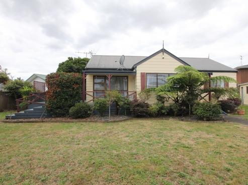 10 Le Havre Place, Takanini