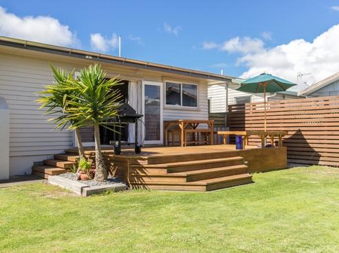 32 Elliott Crescent, Havelock North