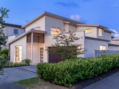 11 Barbarich Drive, Stonefields