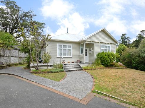 1 Roseveare Grove, Te Marua