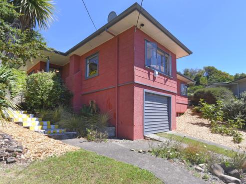 24 Thompson Terrace, Toi Toi
