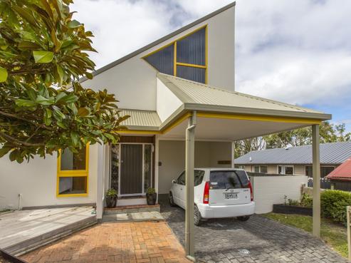 2/7 Chestnut Grove, Maungaraki