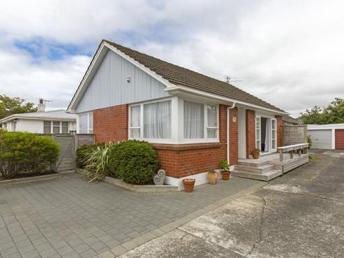 1/75 Wai-iti Crescent, Woburn