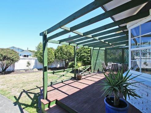 6 Rosebank Terrace, Stoke