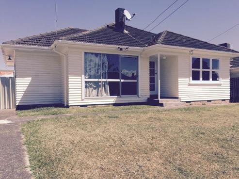 26 Tyrone Street, Otara