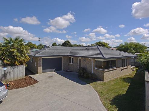 16C Henderson Avenue, Tuakau