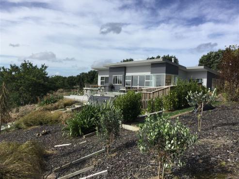 192 Esk Road, Miranda