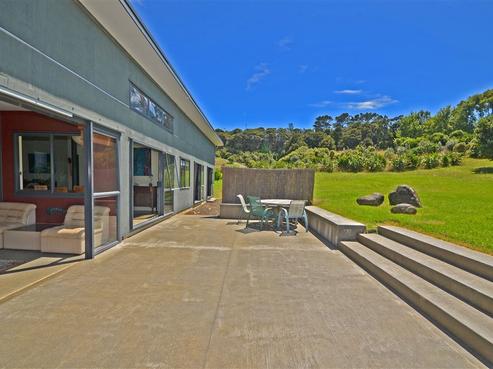 65 Constable Road, Muriwai