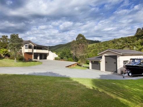 24 Herbert Drive, Whangamata