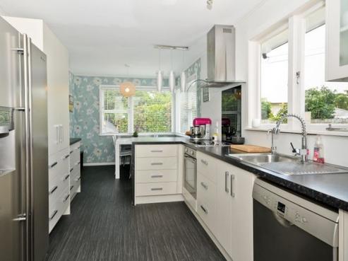 8 Sutcliffe Place, Chartwell