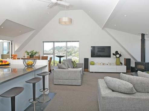 24 Nevay Road, Karaka Bays