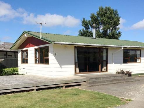 18 Grey Street, Normanby