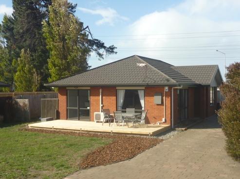 43 Bayswater Crescent, Bromley