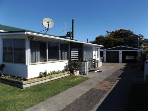 9 Wainui Street, Koitiata