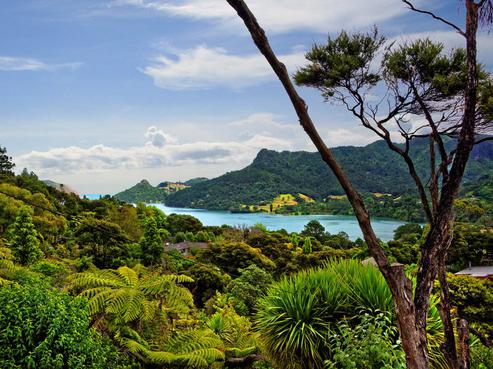 18 Ocean View Road, Huia