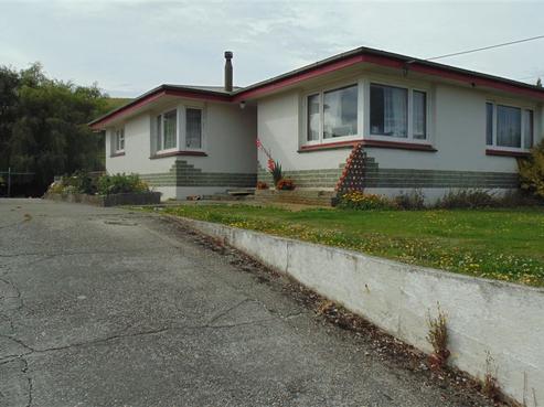 22 Kana Street, Mataura