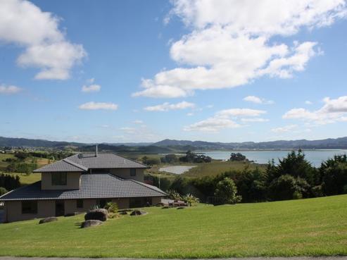 67 Atkins Road, Portland