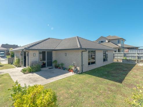 4 Ashwick Terrace, Huntington