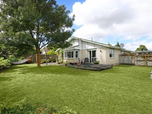 65 Pacific Drive, Fitzherbert