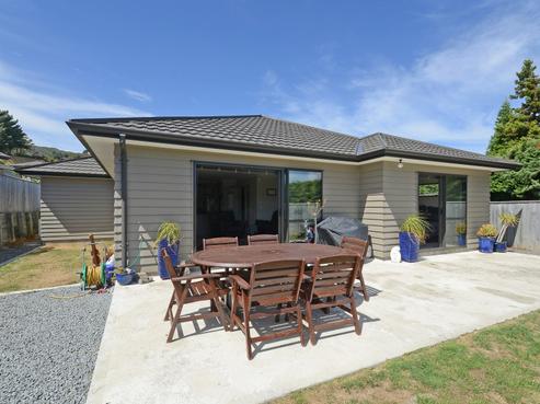 29 Speldhurst Grove, Stokes Valley