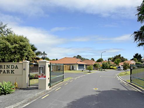 22 Gillett Place, Botany Downs