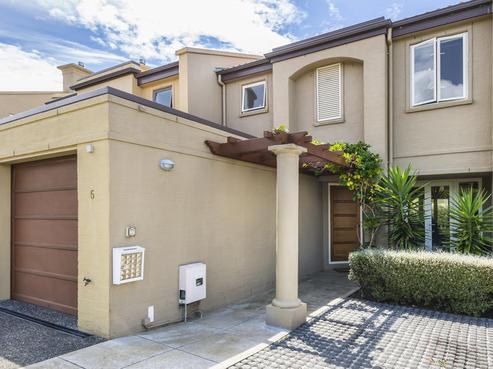 5/130 Gills Road, Albany Heights