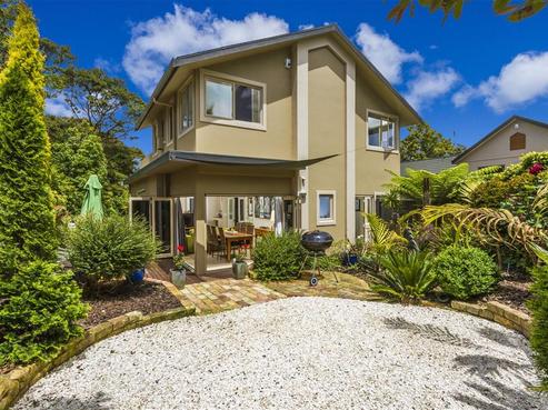 290 Glenvar Road, Torbay