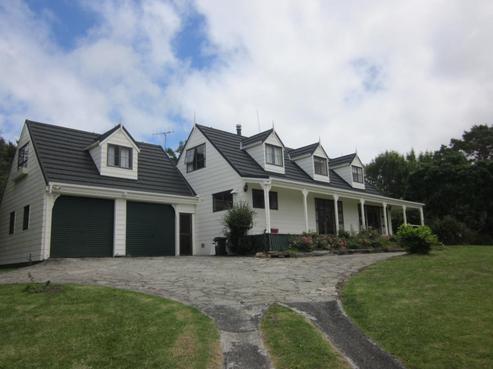 318 Cemetery Road, Maunu