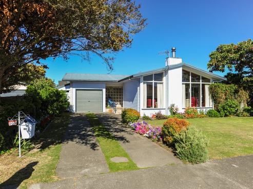 205 Galway Place, Mayfair