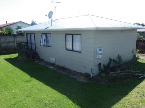 106 Shifnal Drive, Randwick Park