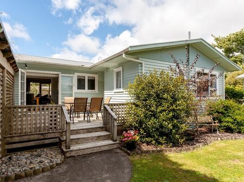 332 Frankley Road, Ferndale