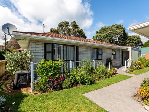 66 Whiteley Street, Moturoa