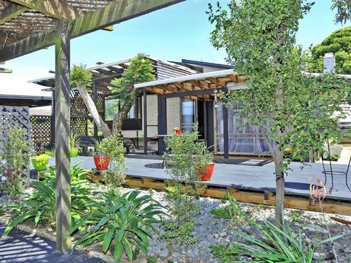 6 Glenbank Road, Te Awanga