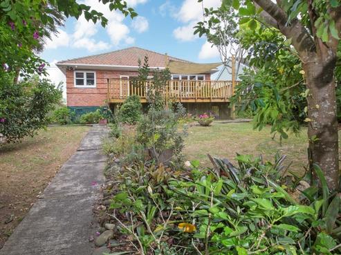 72 Walmer Road, Point Chevalier