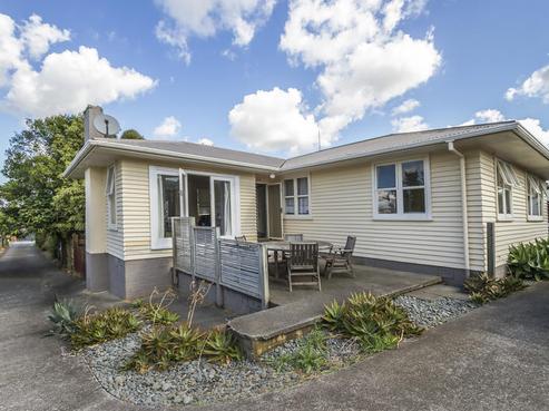 19 Kayes Road, Pukekohe