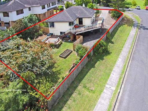 42 Lyons Avenue, Murrays Bay