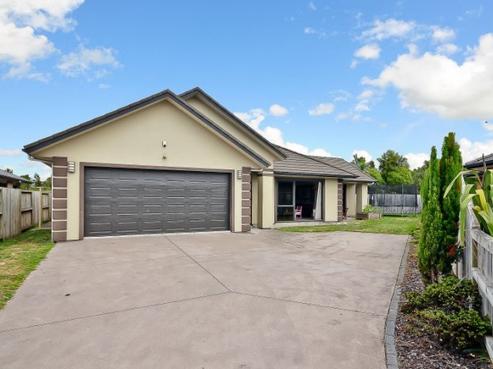 32 Rhys Avenue, Huntington