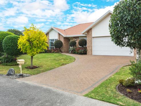 122 Golfland Drive, Golflands