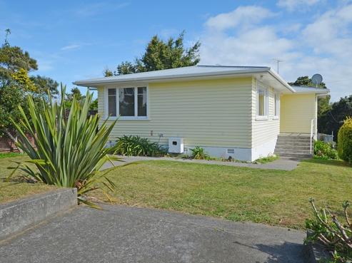 507 Devon Street West, Blagdon